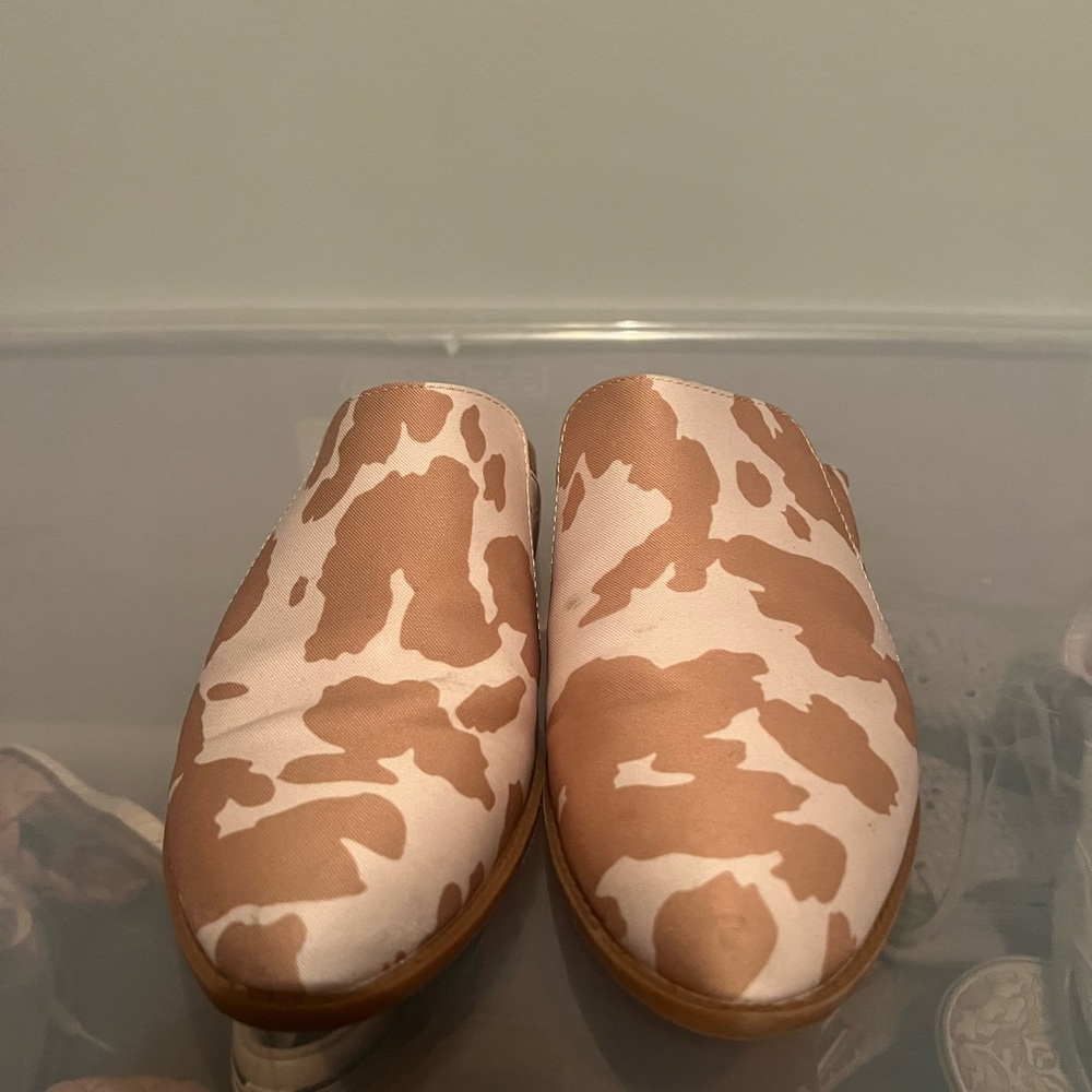 Cow Print Mules - Picture 4 of 9